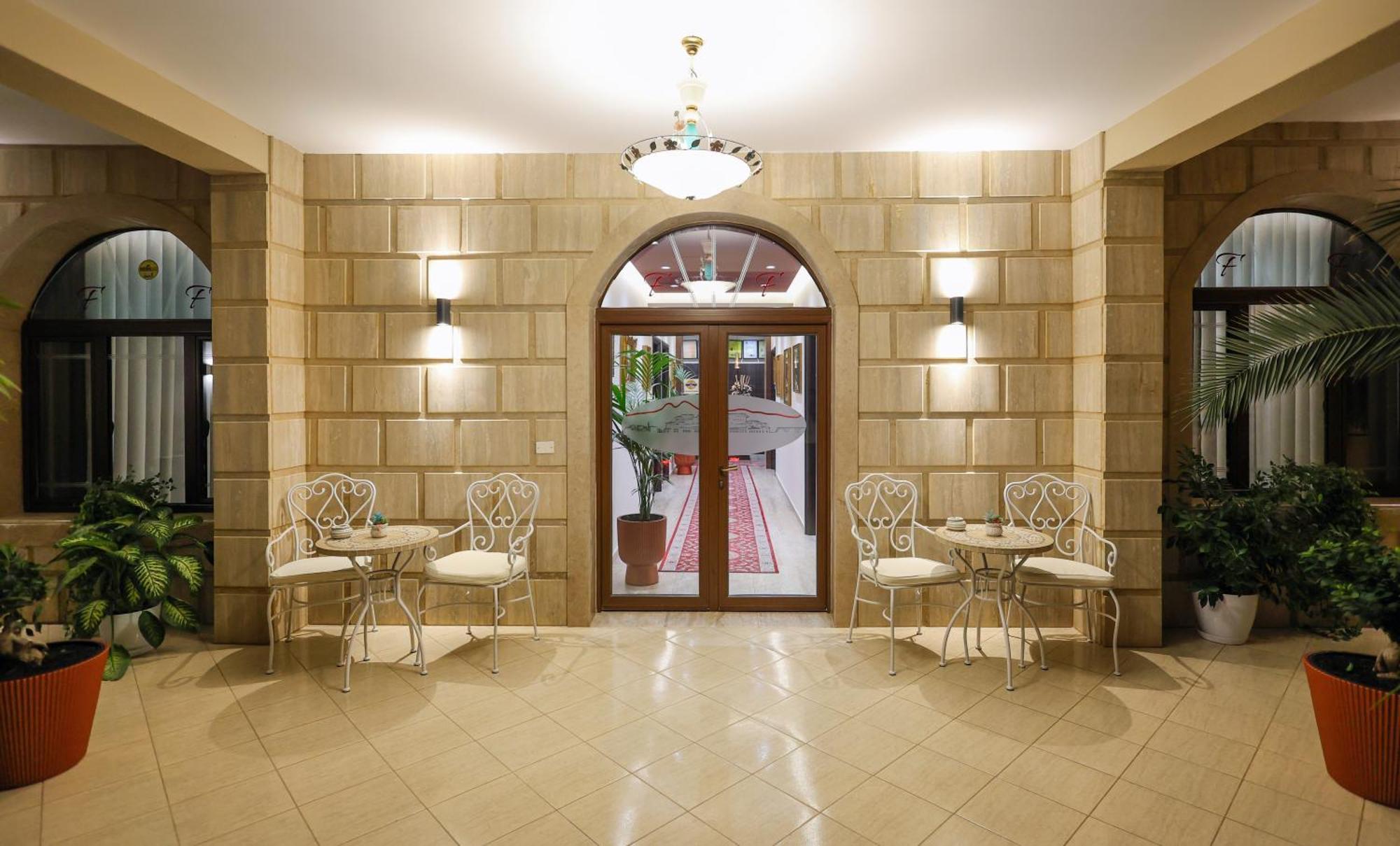 Mimani Hotel 4*